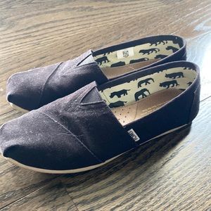 Toms black women 8.5